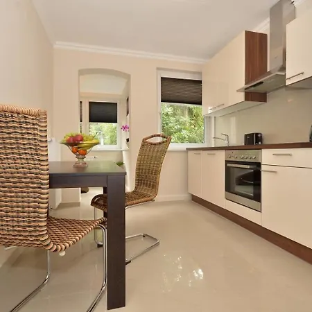 Business Typ 2 Apartment *