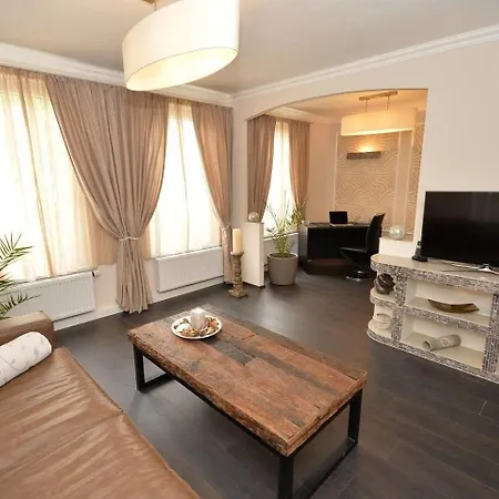 Business Typ 2 Apartment *